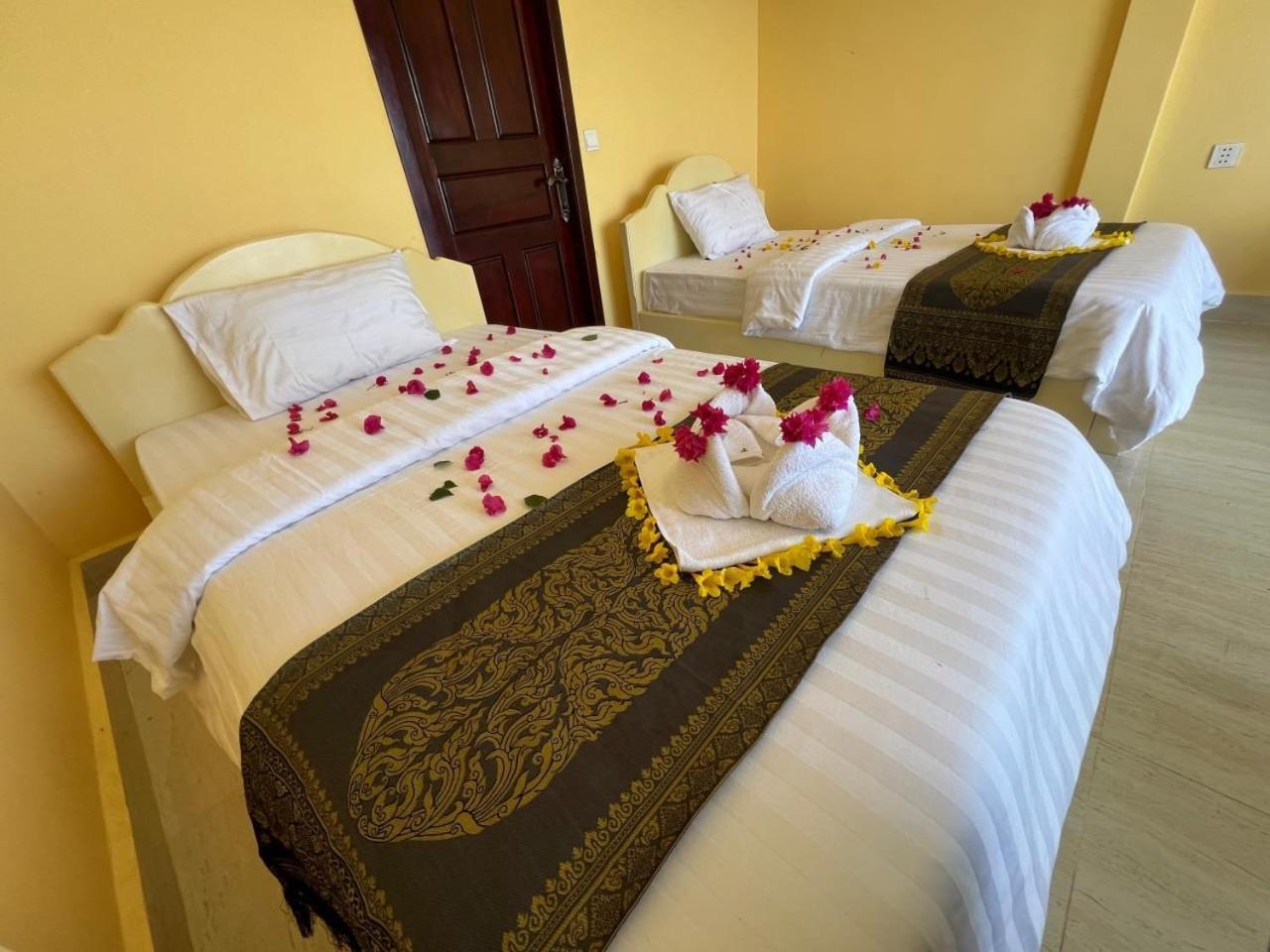Thmorda Resort Koh Rong Samlon Eksteriør billede